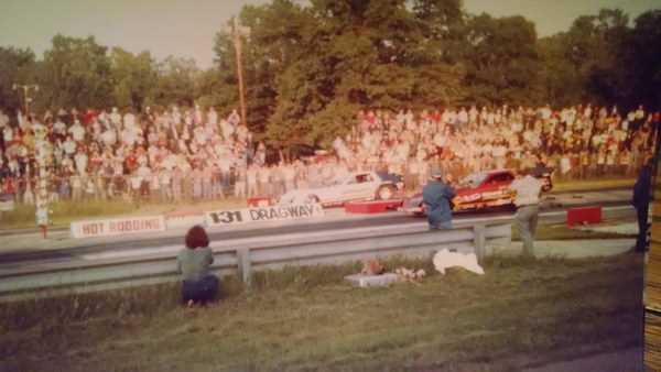 US-131 Motorsports Park - Frank Hawley In Chi-Town Hustler And Mike Dunn In The Hawaiian From Andy